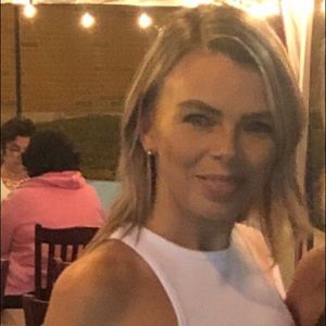 Meet your Posher, Stacy